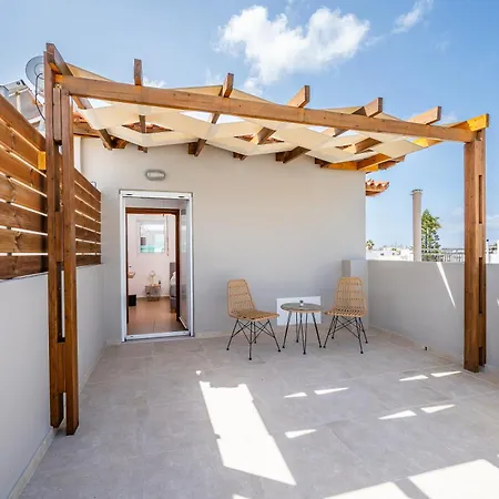 Aeolos Loft - 3 Min Walk To & Town