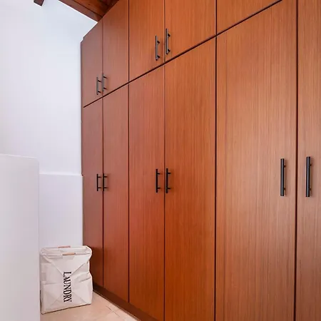 Apartment Aeolos - 5 Min To *