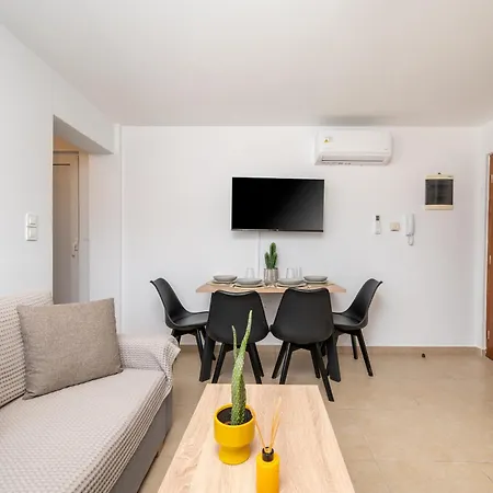 Lejlighed Aeolos Loft - Town, 3 Min To *